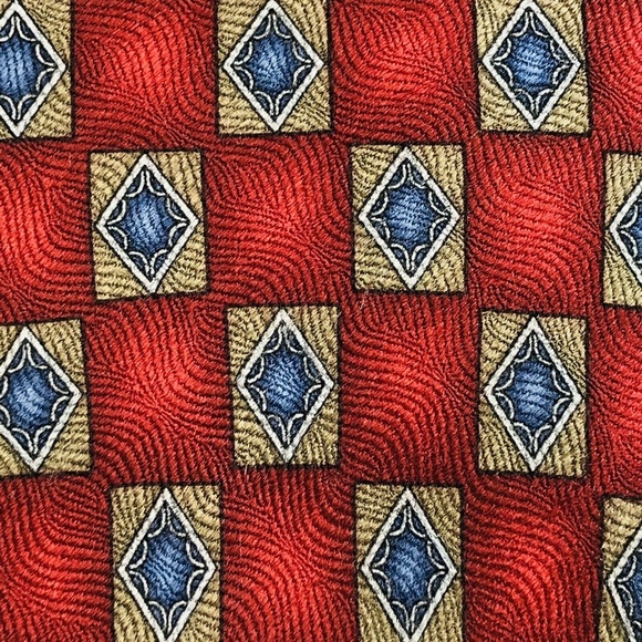 XYZ INC 100% Silk Men's Hand Made Necktie Tie - Picture 2 of 3